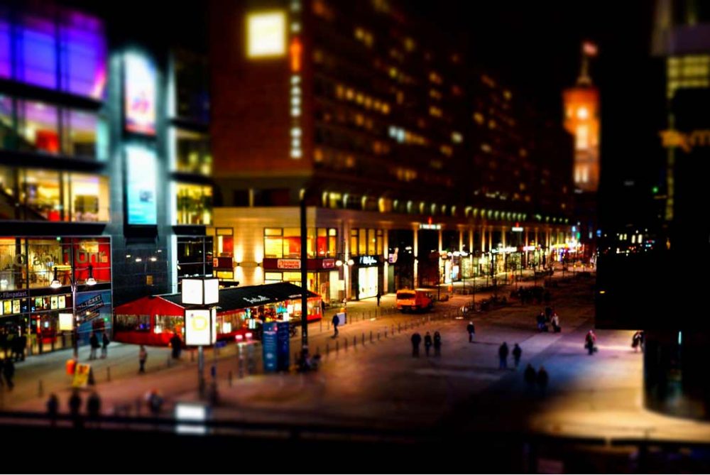 Technologien aus Smart City sind heutzutage enorm wichtig für die Weiterentwicklung von urbanen Vernetzungsstrategien.