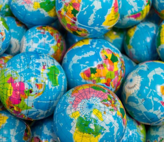 Cross border E-commerce
