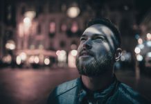 Knoop: App steuert Straßenlaternen auf dem Dorf Smart City - Knoop ist eine Smartphone-Applikation, die die Straßenbeleuchtung steuert.