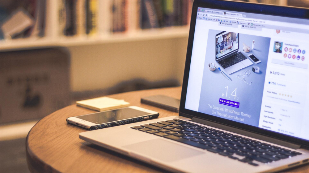 Eine moderne Website ist heutzutage unerlässlich für Unternehmen, um im Wettbewerb erfolgreich und online präsent zu sein.