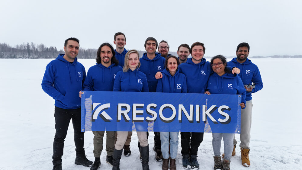 Resoniks