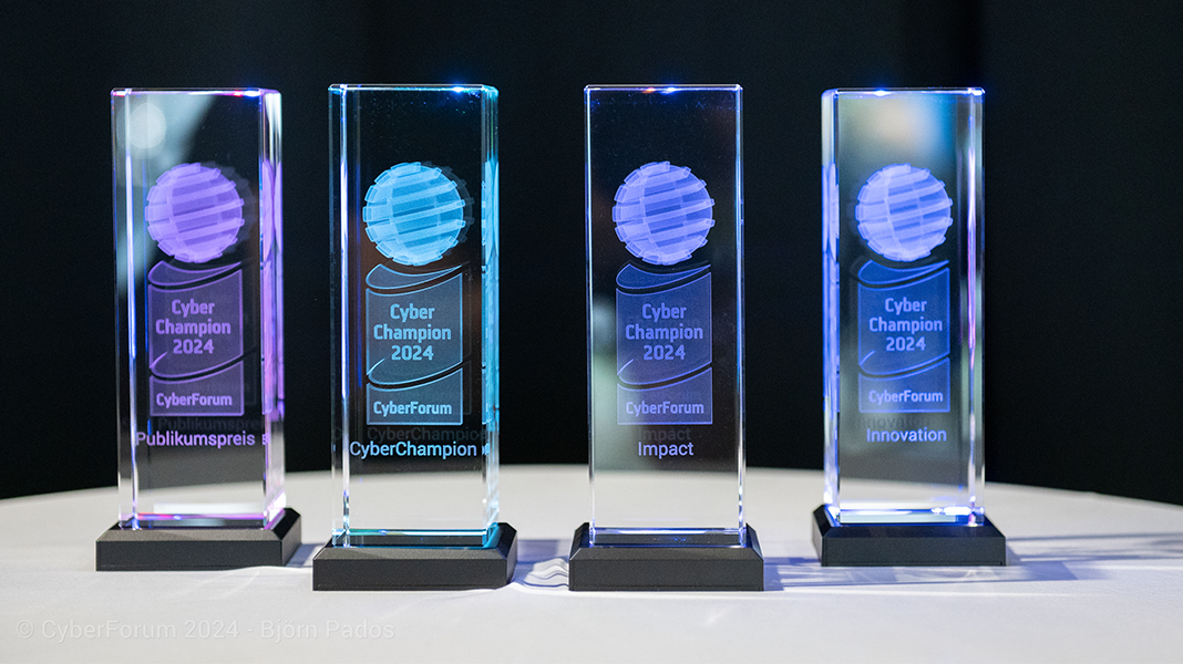 CyberChampions Award Florian Buzin
