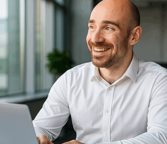 Florian Becker von AgentLink