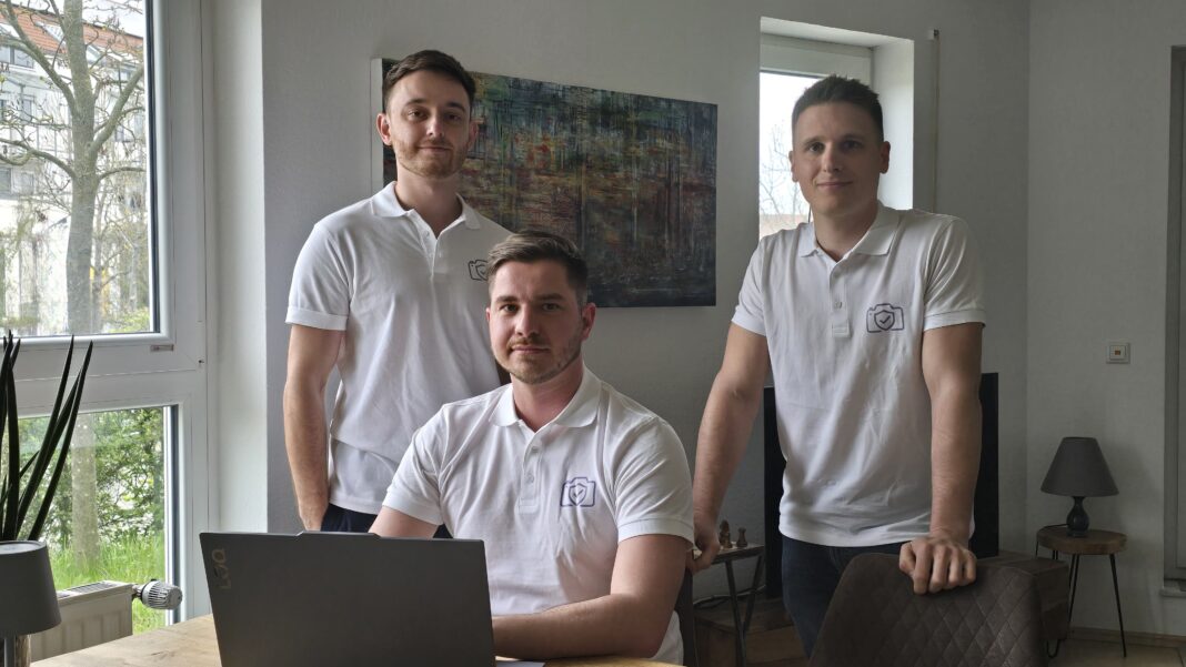 Gruppenbild_TrustCamera Das Team von TrustCamera